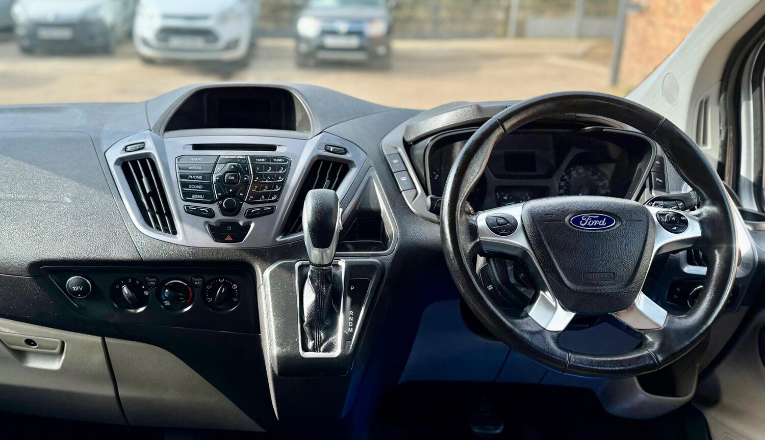 Used Ford Tourneo Custom 2017 for sale - 77747393: Photo 24