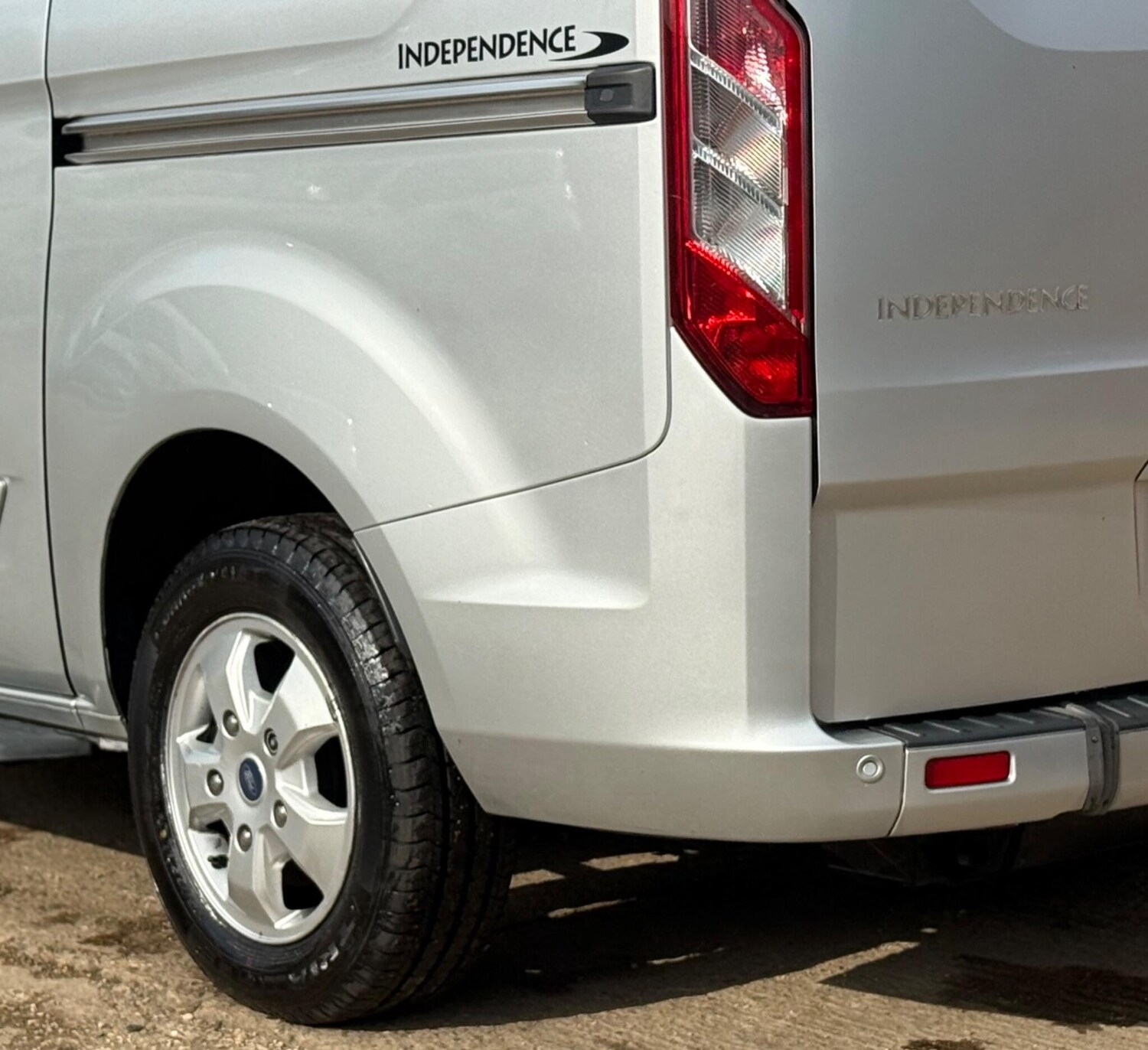 Used Ford Tourneo Custom 2017 for sale - 77747393: Photo 32