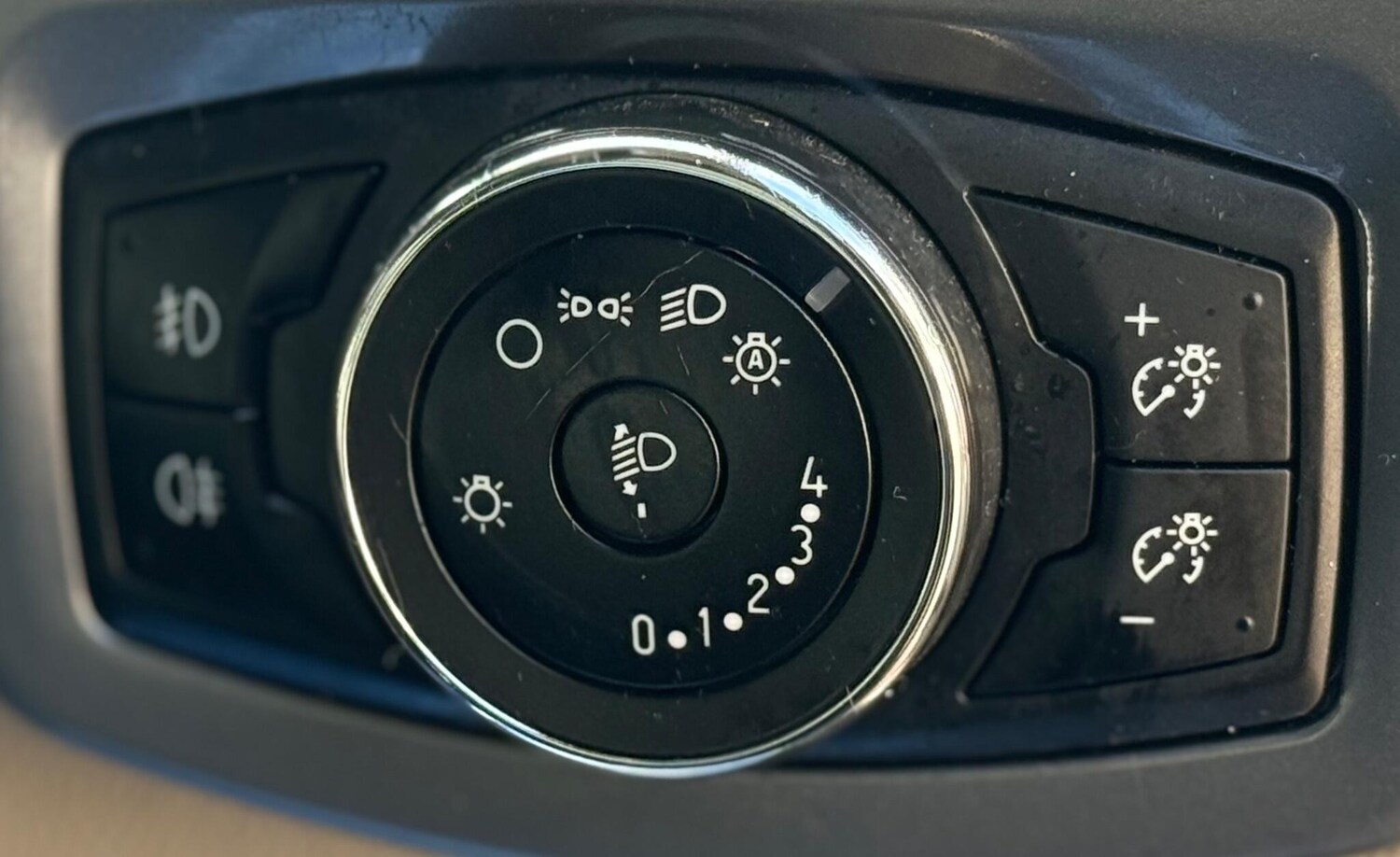 Used Ford Tourneo Custom 2017 for sale - 77747393: Photo 42