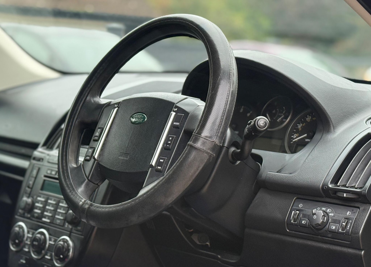 Used Land Rover Freelander 2 2012 for sale - 76236855: Photo 13