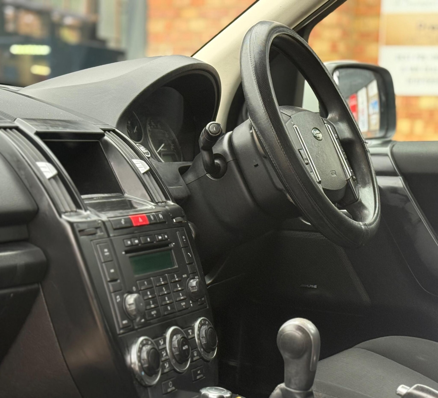 Used Land Rover Freelander 2 2012 for sale - 76236855: Photo 16