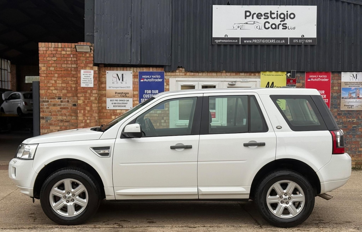 Used Land Rover Freelander 2 2012 for sale - 76236855: Photo 7
