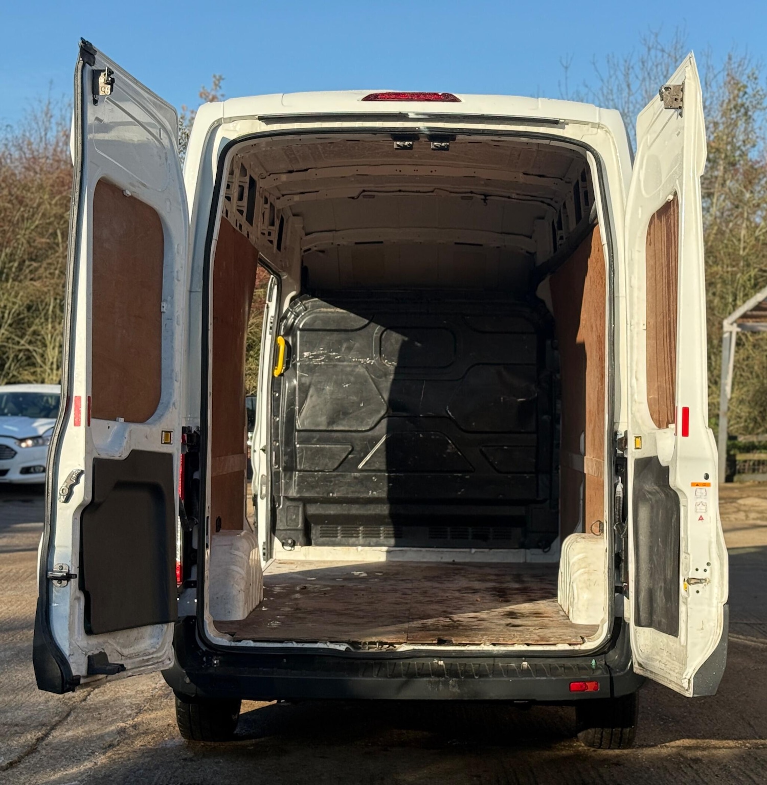 Used Ford Transit 2016 for sale - 76711933: Photo 19