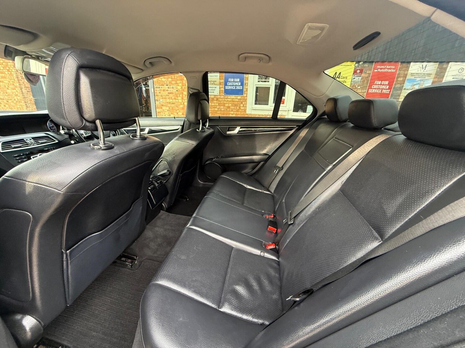 Used Mercedes-Benz C Class 2012 for sale - 77582498: Photo 16