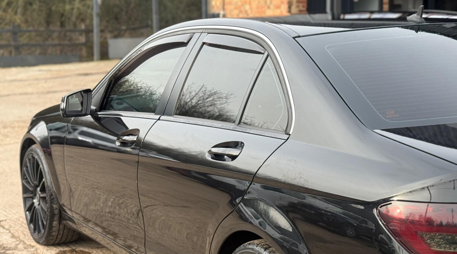 Used Mercedes-Benz C Class 2012 for sale - 77582498: Photo 28