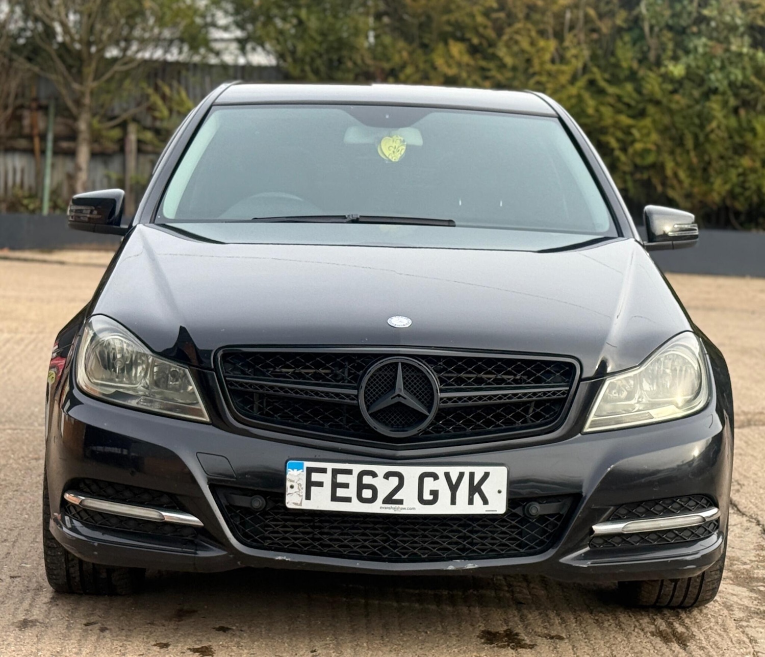 Used Mercedes-Benz C Class 2012 for sale - 77582498: Photo 3
