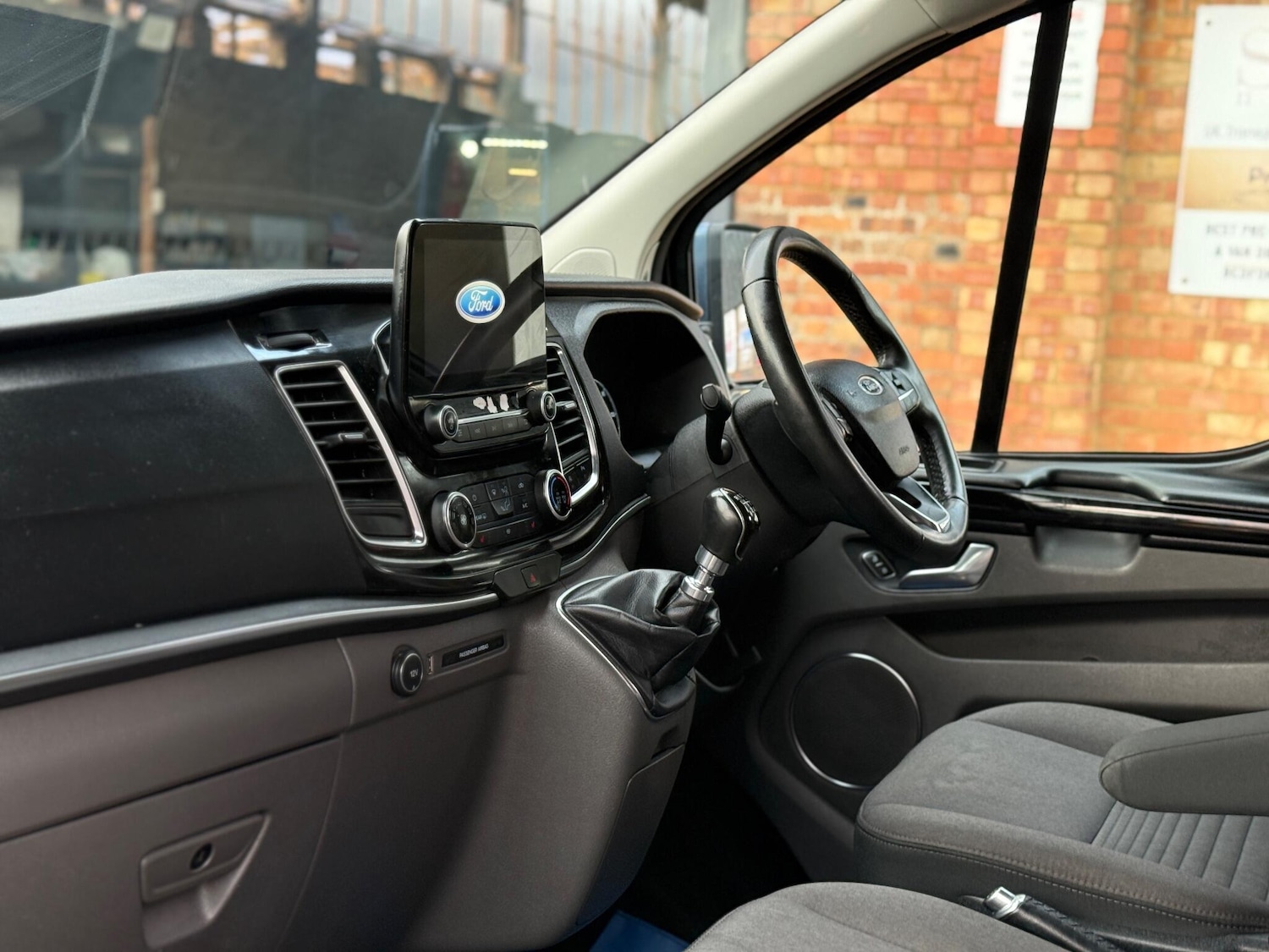 Used Ford Tourneo Custom 2019 for sale - 77234033: Photo 15