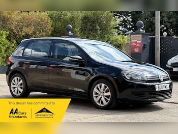 Used Volkswagen Golf 2011 for sale - 79575100: Photo