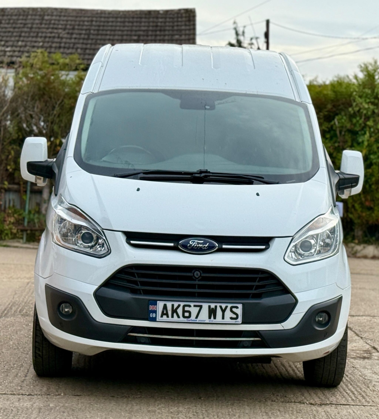 Used Ford Transit Custom 2017 for sale - 76143649: Photo 1