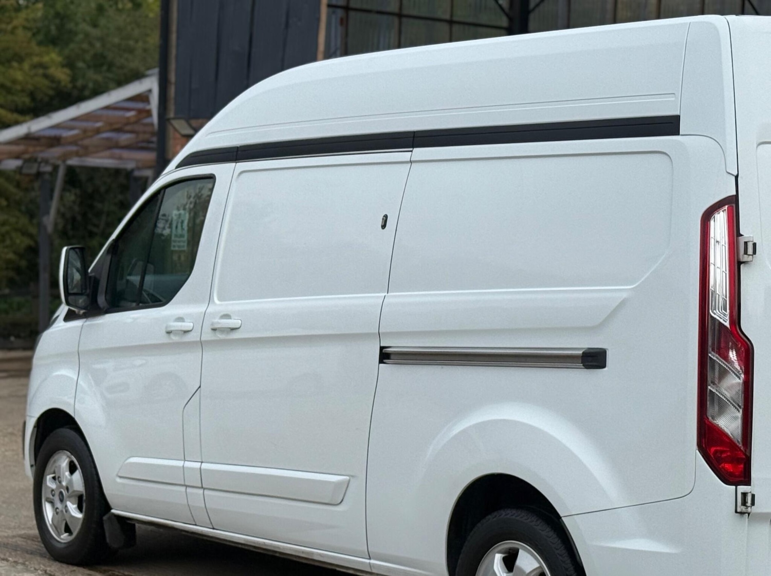 Used Ford Transit Custom 2017 for sale - 76143649: Photo 30