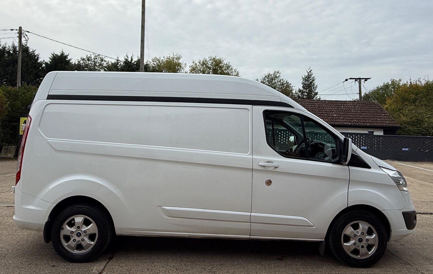 Used Ford Transit Custom 2017 for sale - 76143649: Photo 7