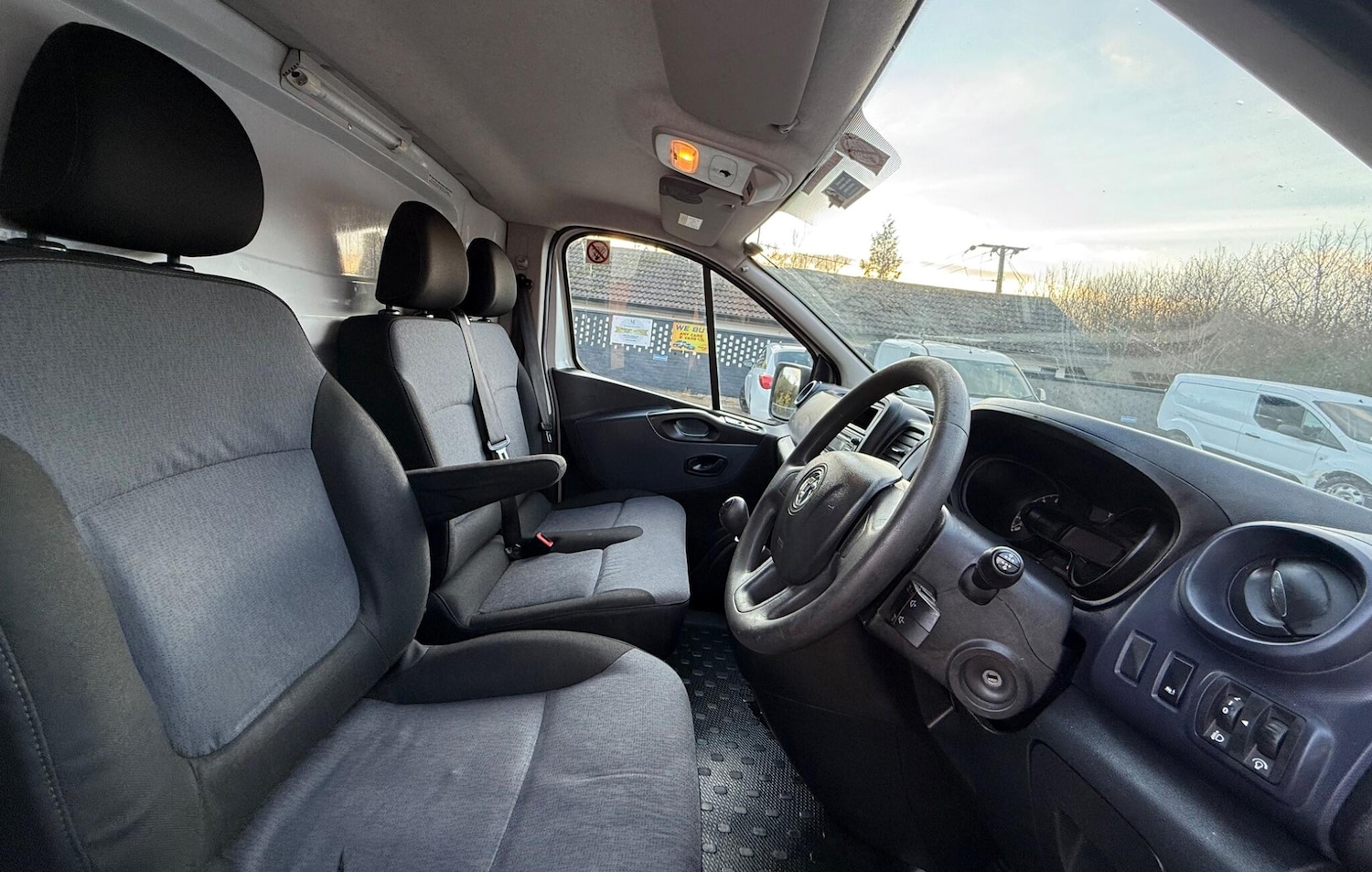 Used Vauxhall Vivaro 2016 for sale - 77159442: Photo 10