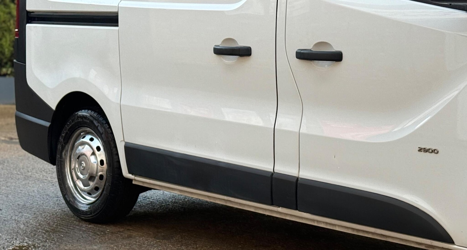 Used Vauxhall Vivaro 2016 for sale - 77159442: Photo 21