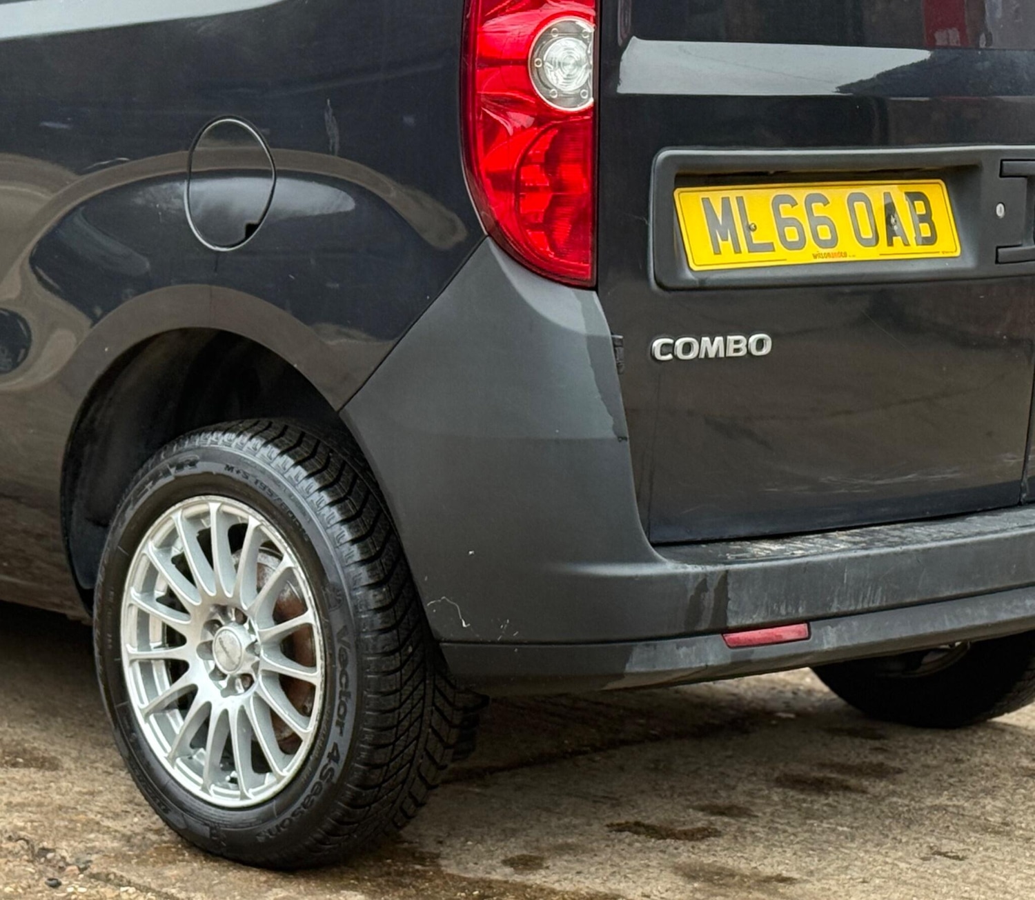 Used Vauxhall Combo 2016 for sale - 77056257: Photo 28