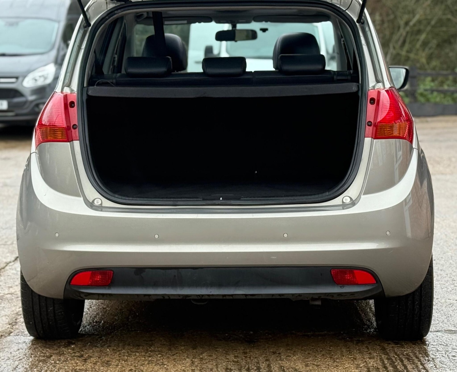 Used Kia Venga 2014 for sale - 76685573: Photo 18