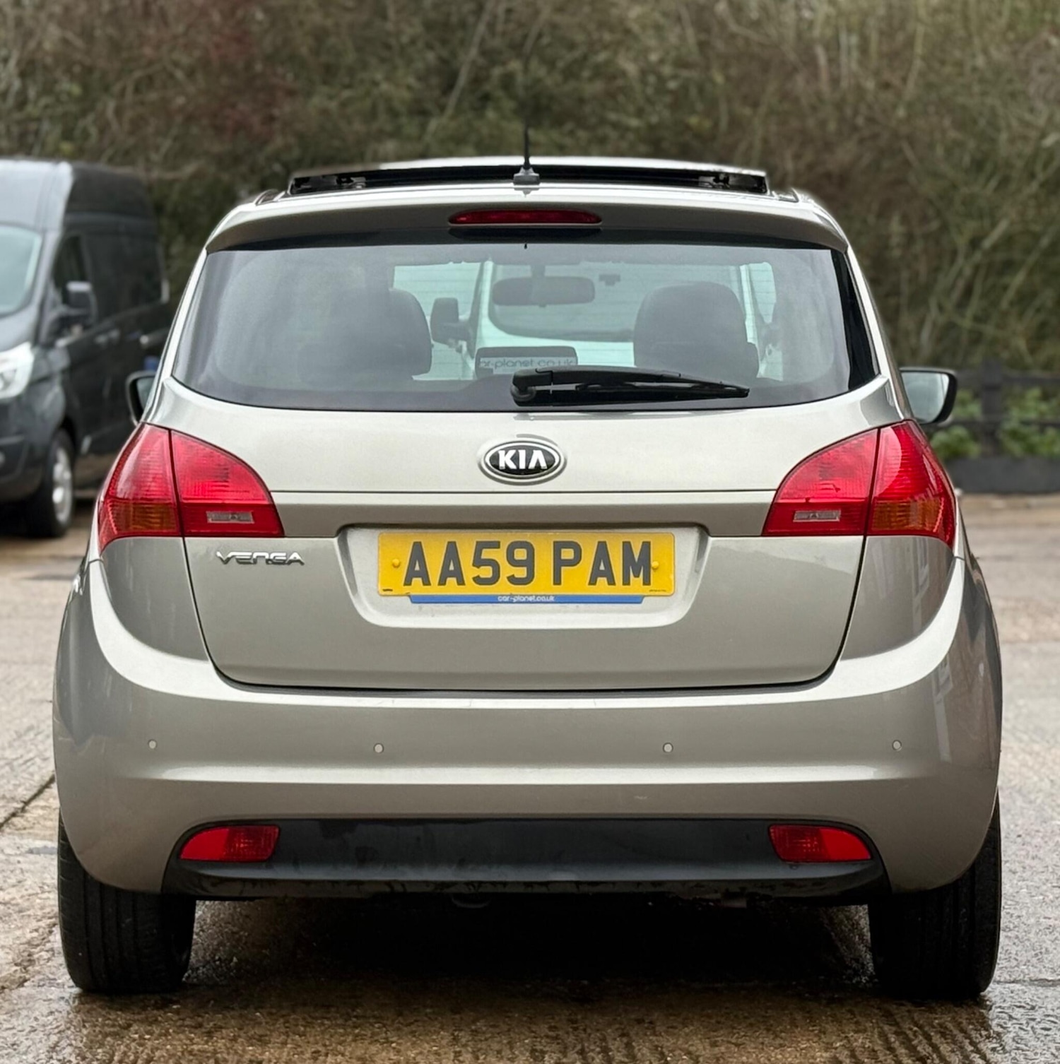 Used Kia Venga 2014 for sale - 76685573: Photo 3