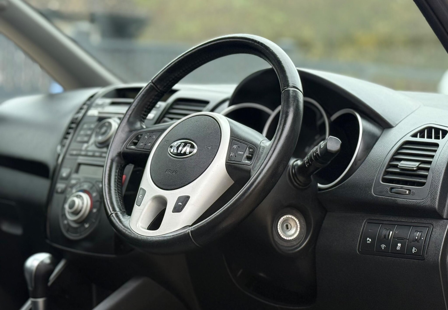 Used Kia Venga 2014 for sale - 76685573: Photo 5