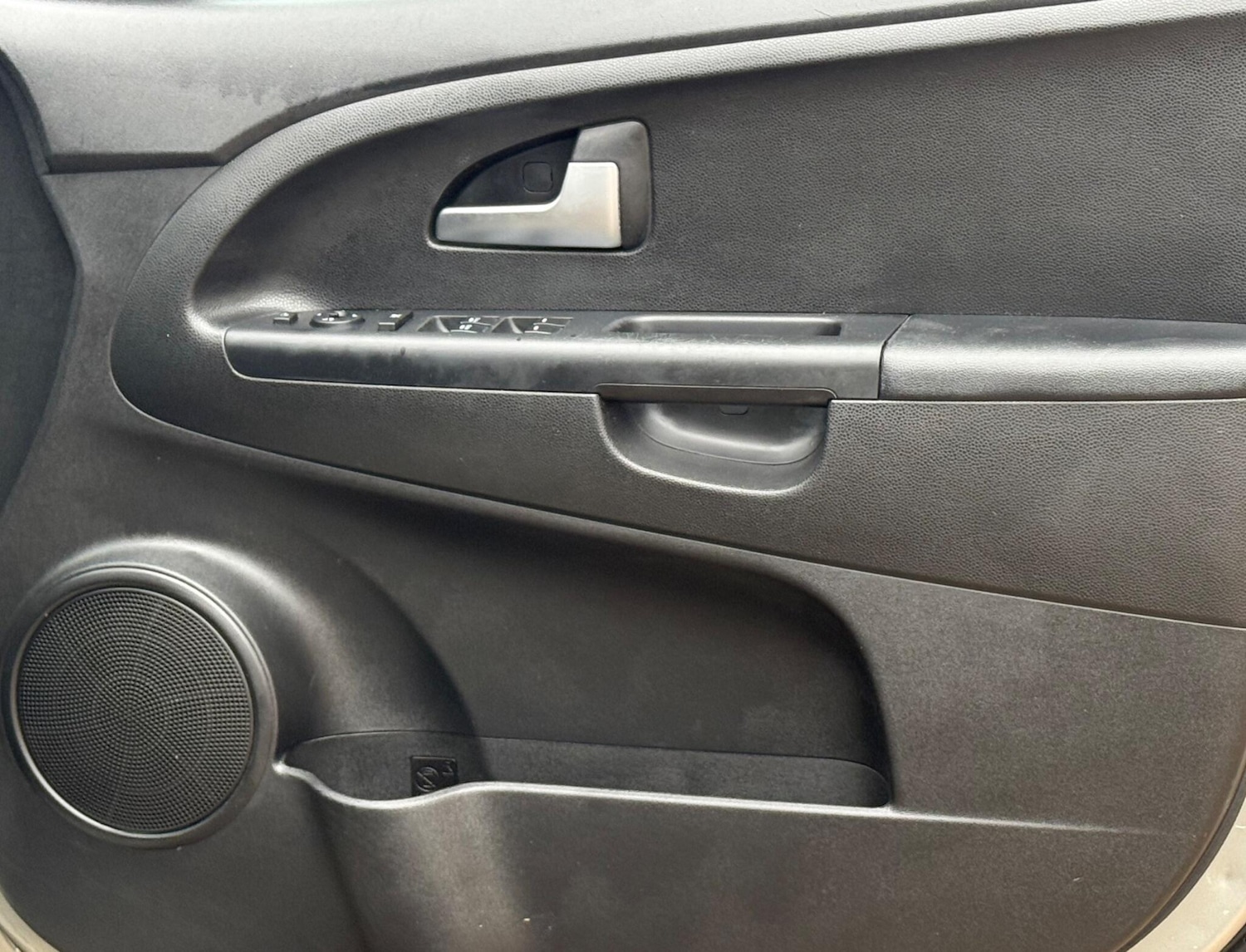 Used Kia Venga 2014 for sale - 76685573: Photo 9