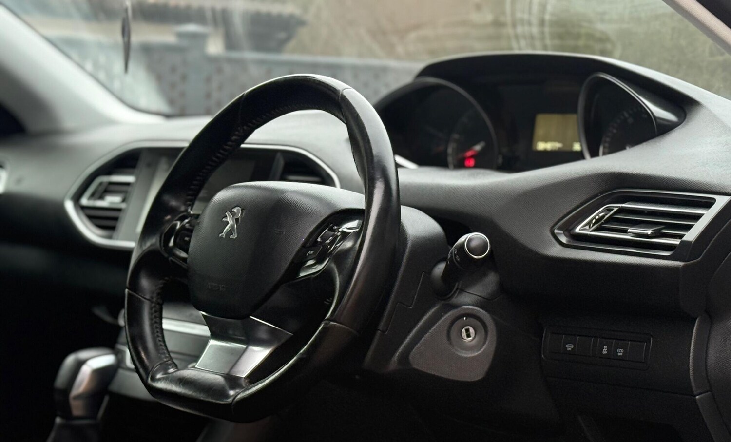 Used Peugeot 308 for sale - 77483272: Photo 13