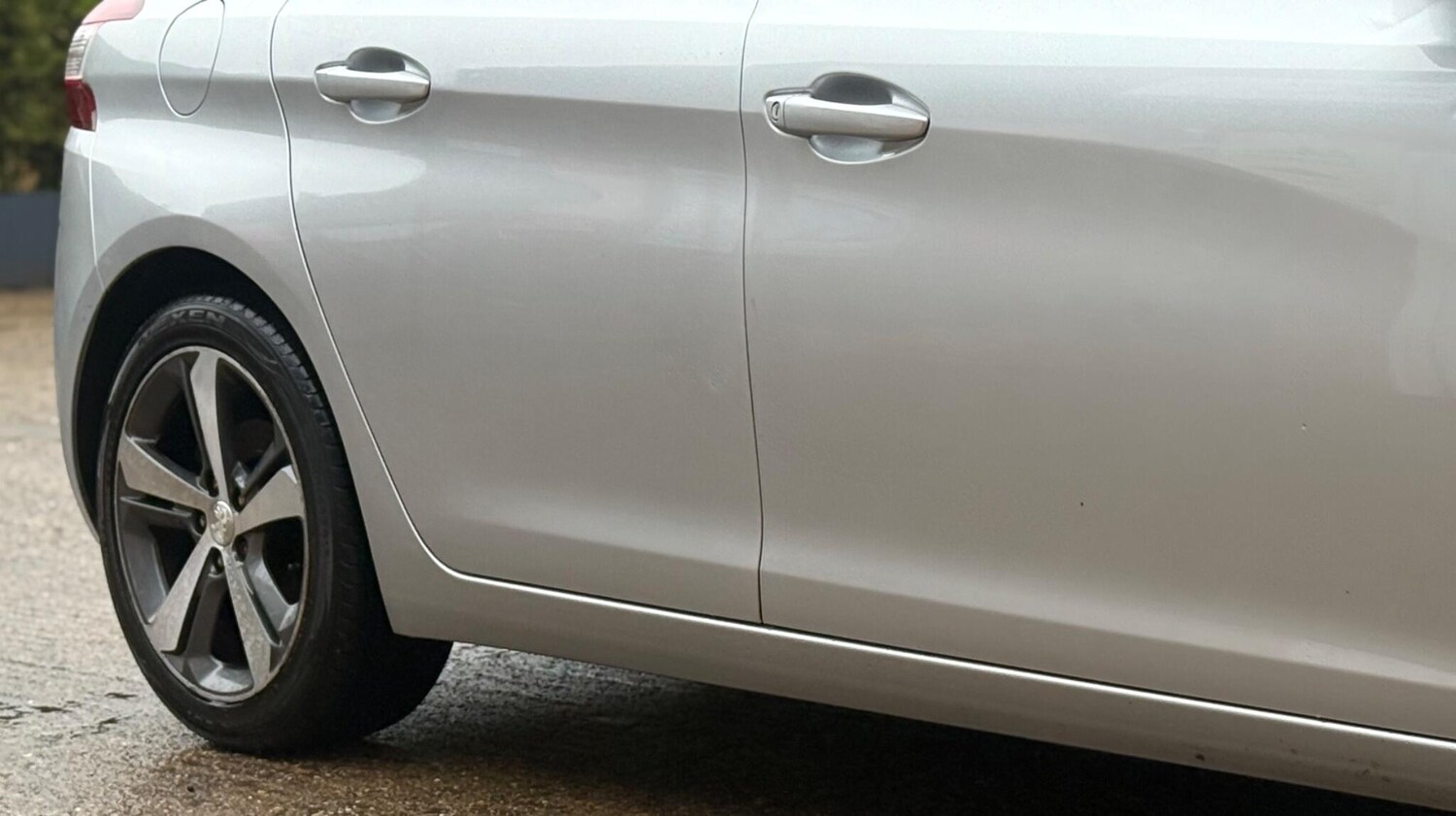 Used Peugeot 308 for sale - 77483272: Photo 28