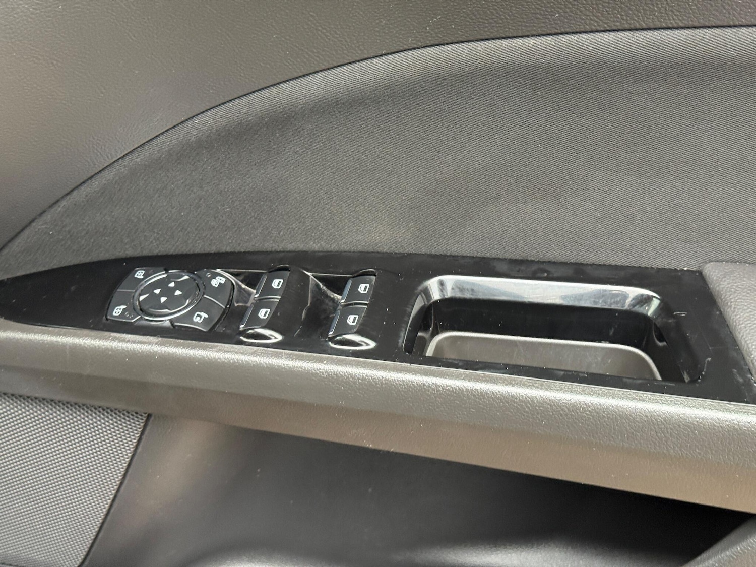 Used Ford Mondeo 2016 for sale - 76557777: Photo 34