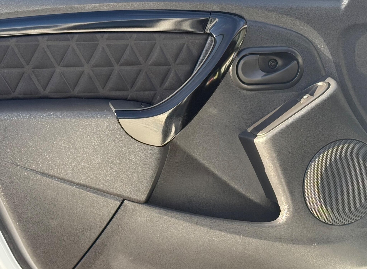 Used Dacia Duster 2015 for sale - 77128645: Photo 16