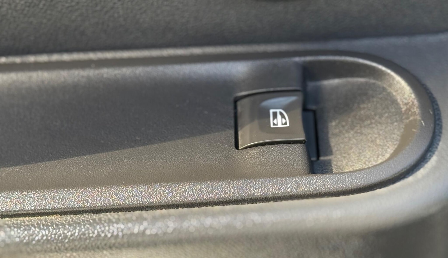 Used Dacia Duster 2015 for sale - 77128645: Photo 40