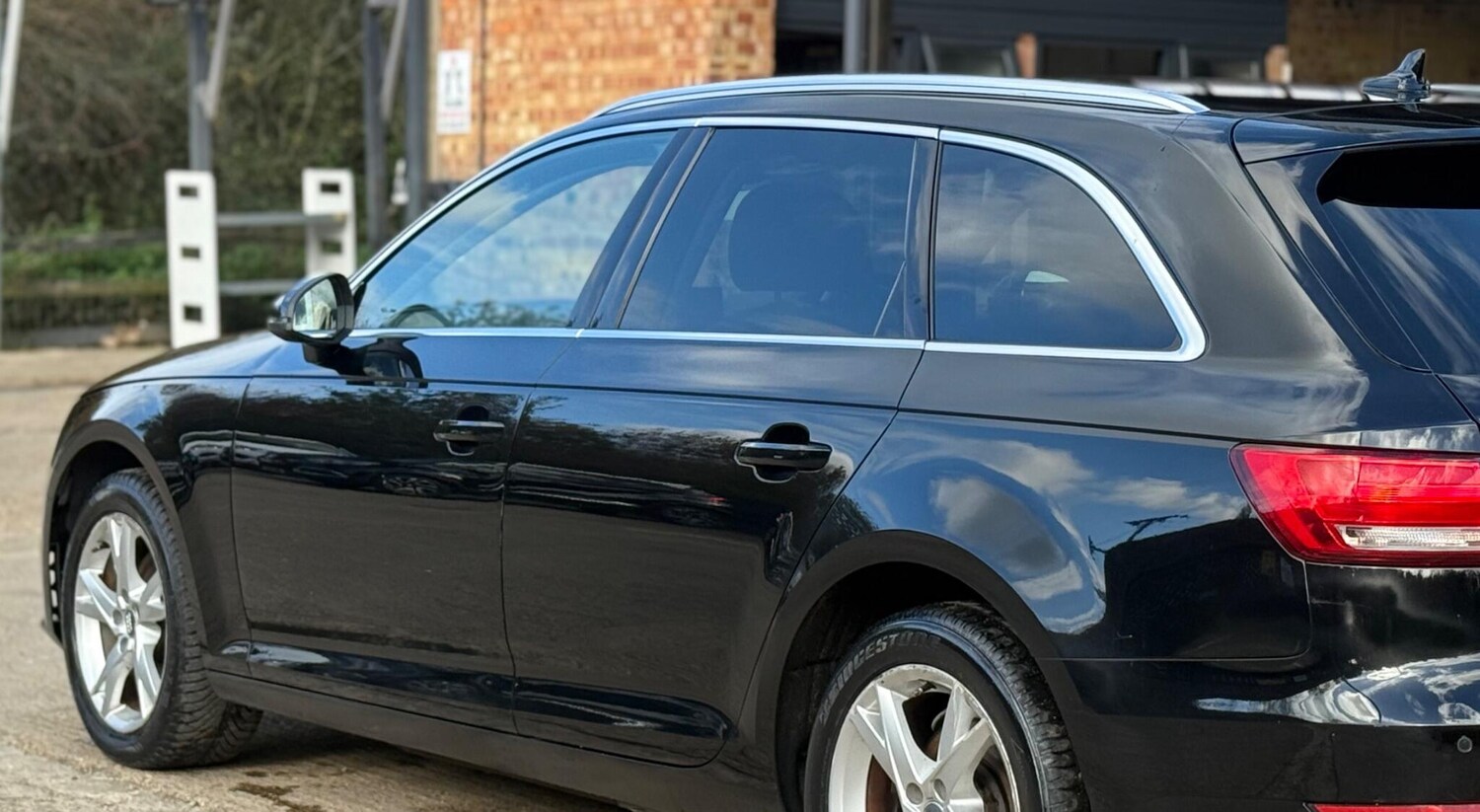 Used Audi A4 Avant 2017 for sale - 76461958: Photo 35