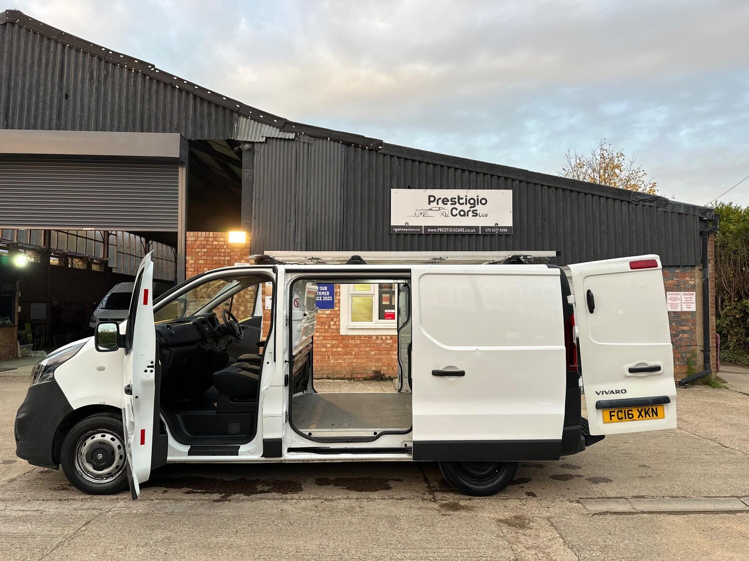 Used Vauxhall Vivaro 2016 for sale - 76352971: Photo 13