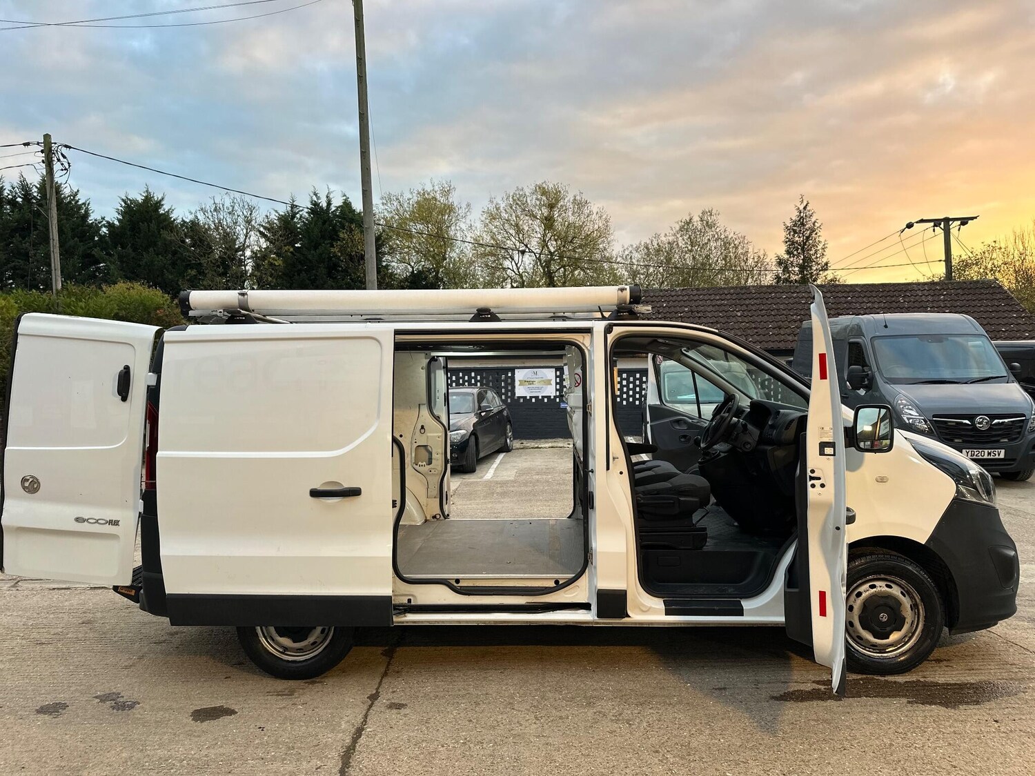 Used Vauxhall Vivaro 2016 for sale - 76352971: Photo 14