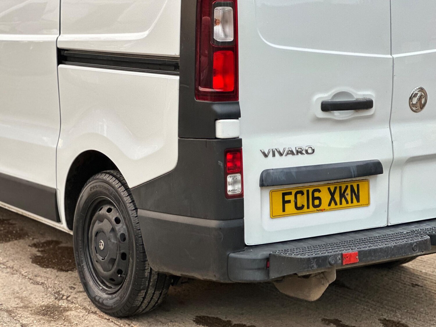 Used Vauxhall Vivaro 2016 for sale - 76352971: Photo 29