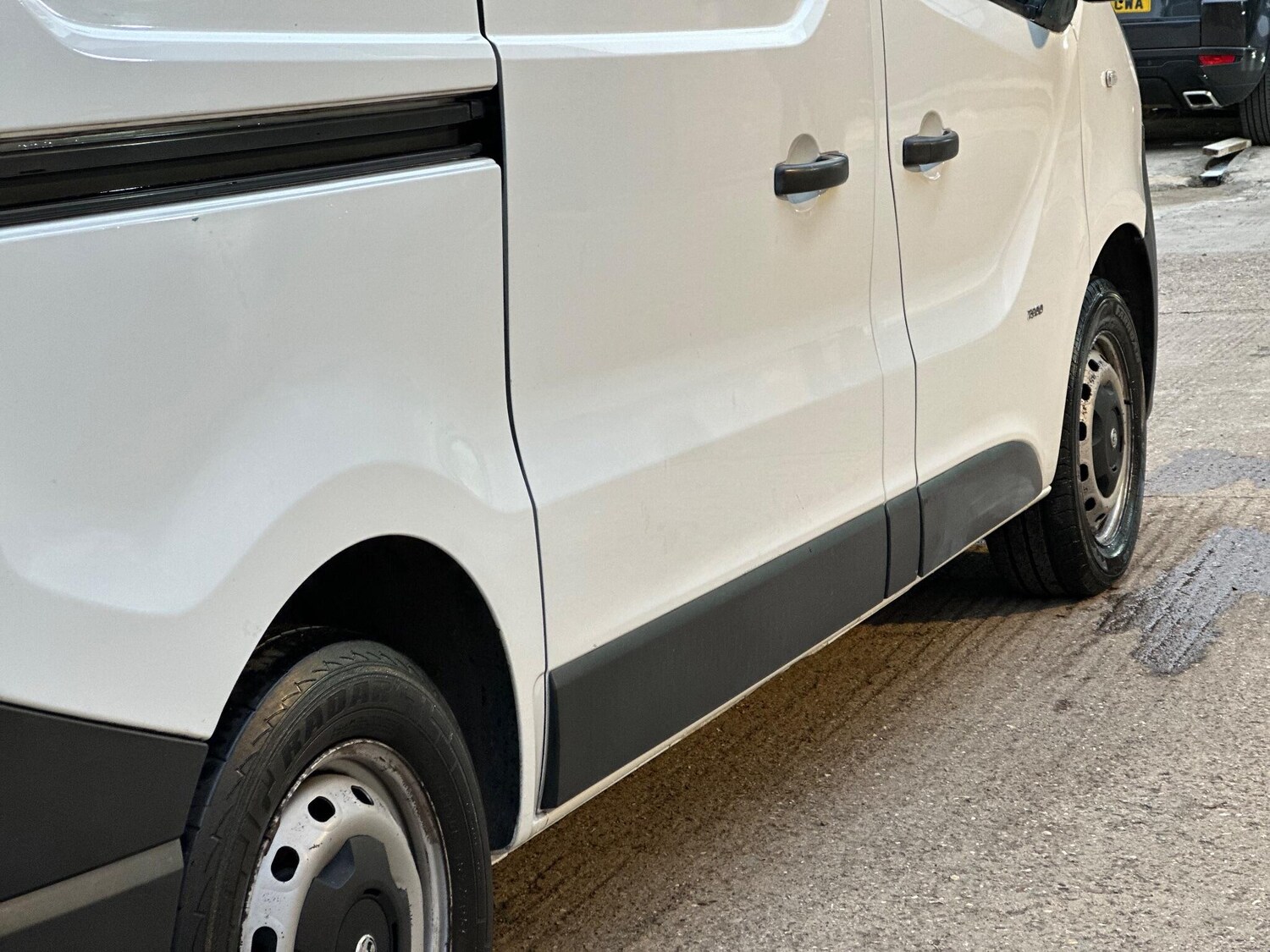 Used Vauxhall Vivaro 2016 for sale - 76352971: Photo 34