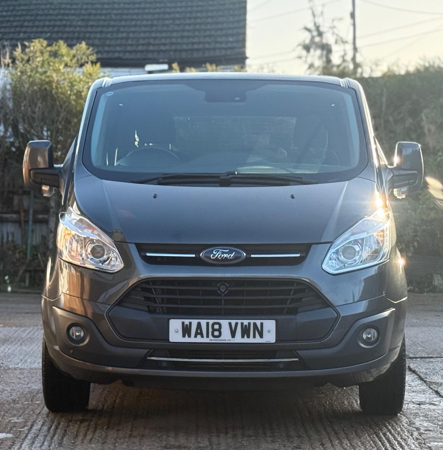 Used Ford Tourneo Custom 2018 for sale - 76777430: Photo 1