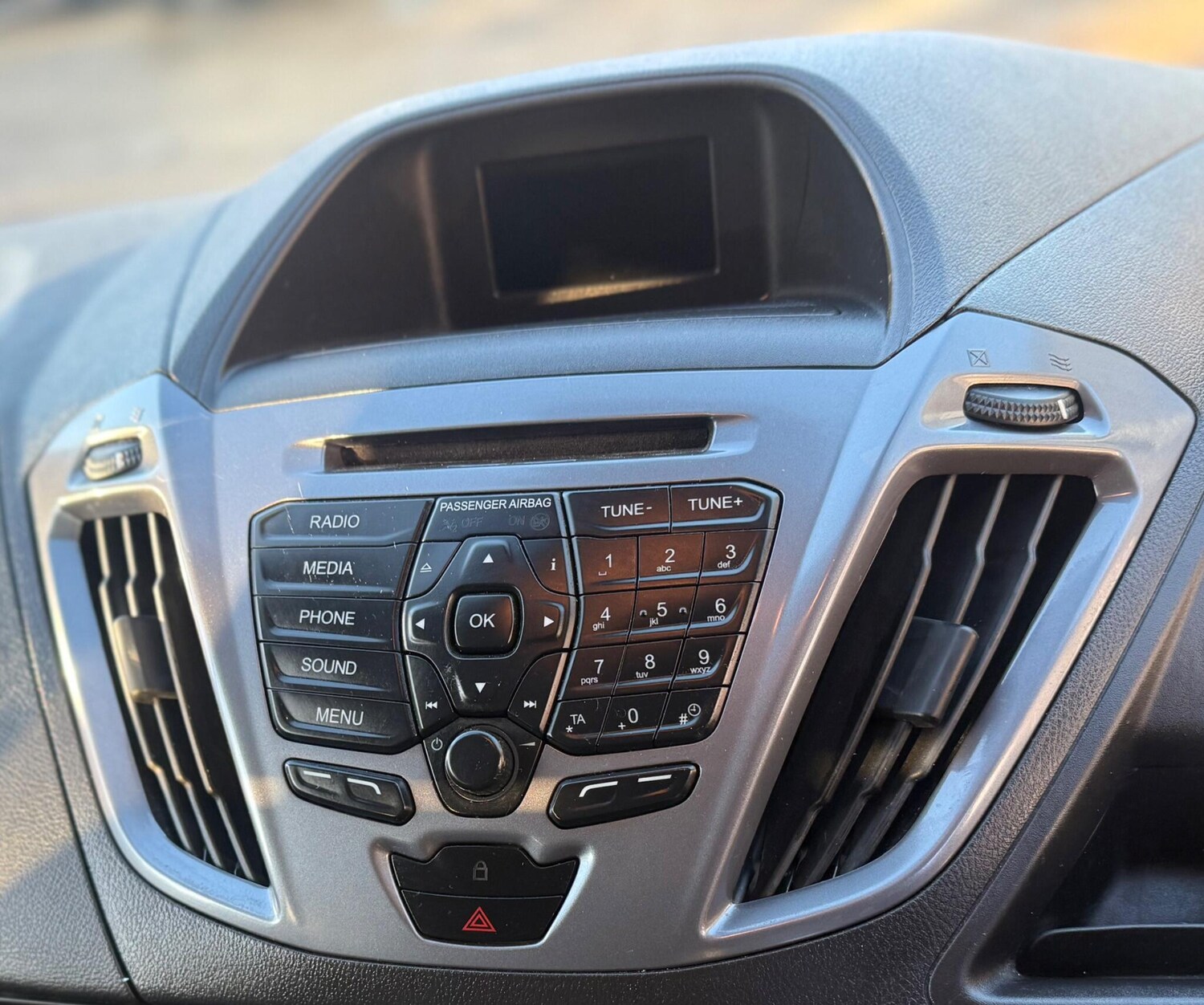 Used Ford Tourneo Custom 2018 for sale - 76777430: Photo 24