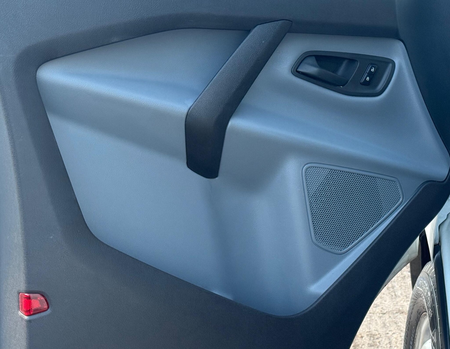 Used Ford Transit Custom 2017 for sale - 77743445: Photo 18