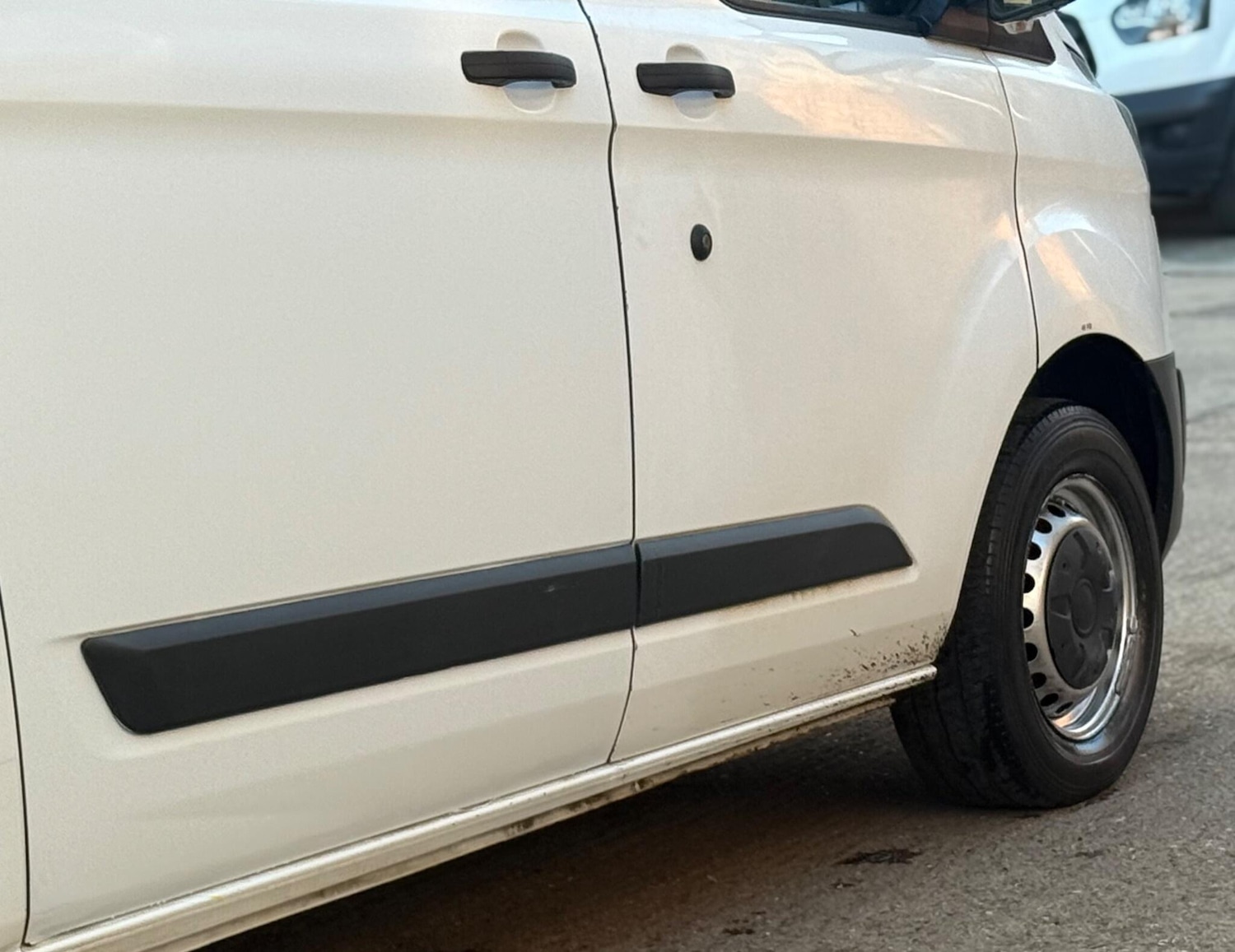 Used Ford Transit Custom 2017 for sale - 77743445: Photo 35