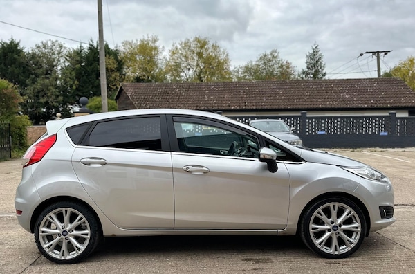 Used Ford Fiesta 2014 for sale - 76313815: Photo 12