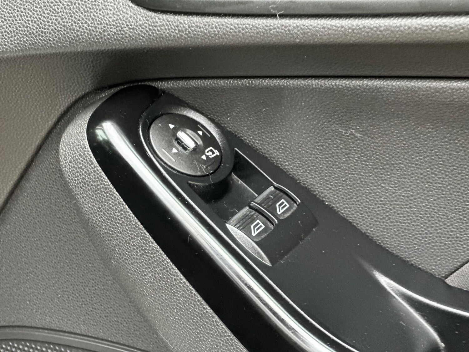 Used Ford Fiesta 2014 for sale - 76313815: Photo 46