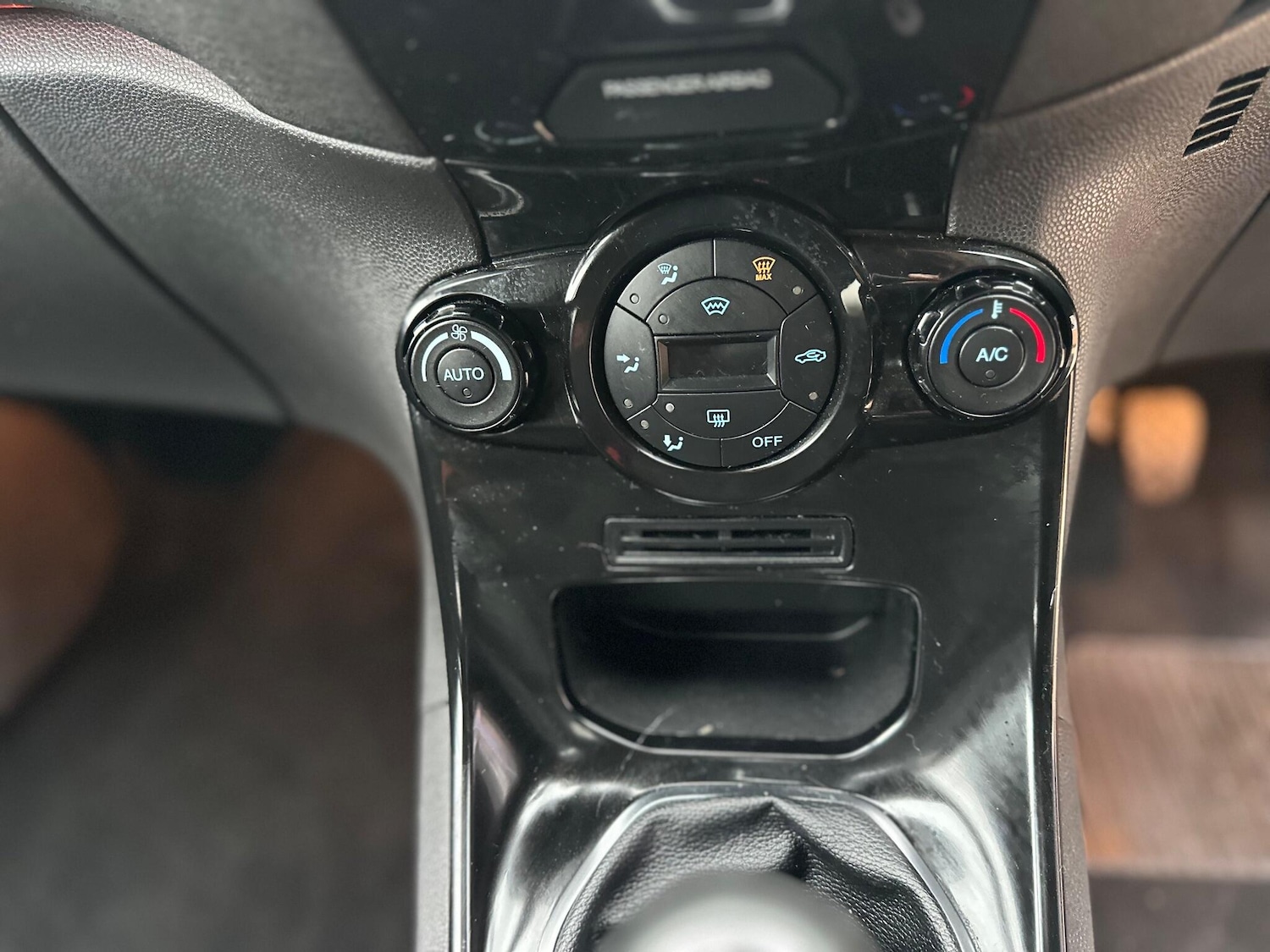 Used Ford Fiesta 2014 for sale - 76313815: Photo 50