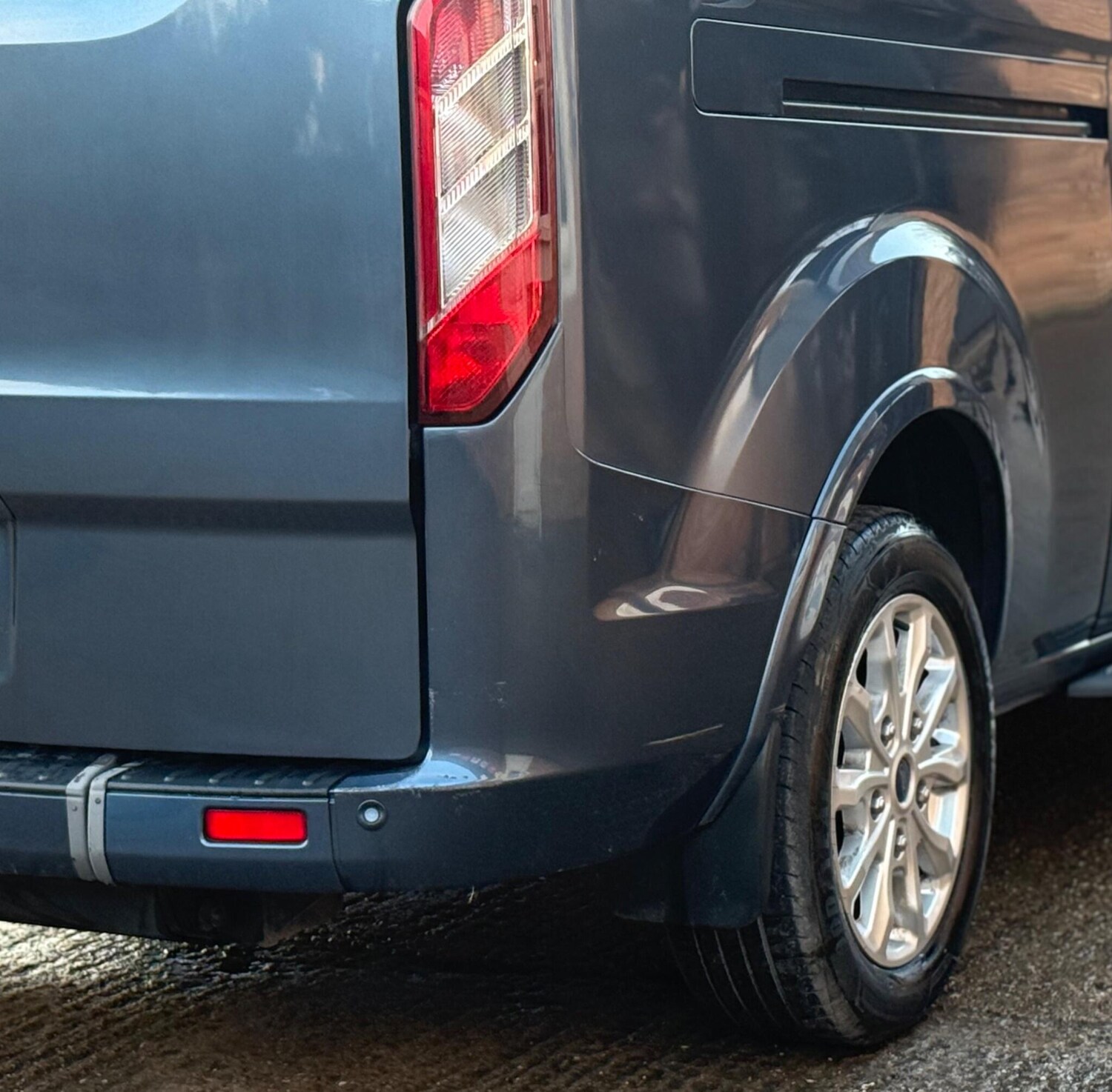 Used Ford Tourneo Custom 2020 for sale - 77542601: Photo 35