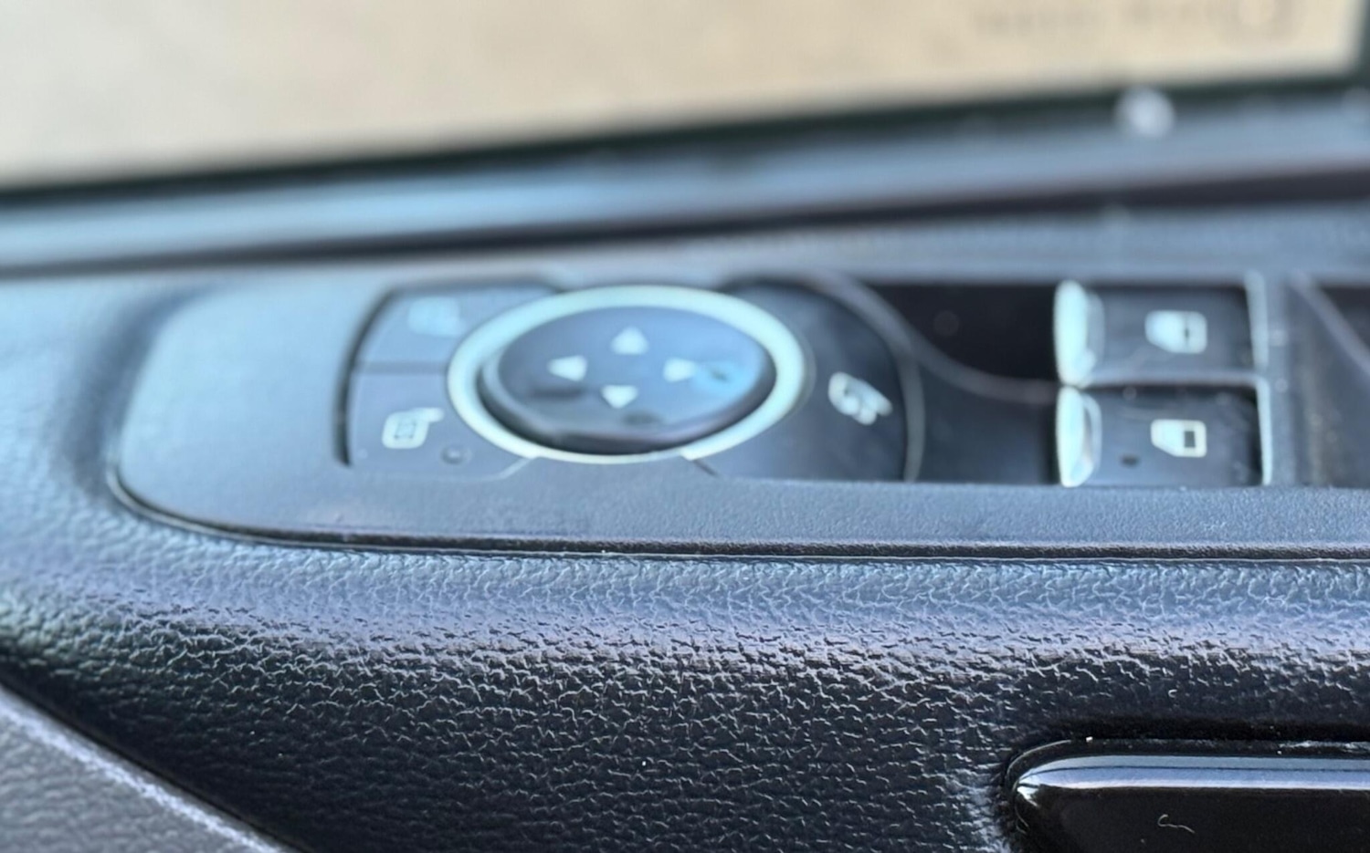 Used Ford Tourneo Custom 2020 for sale - 77542601: Photo 40