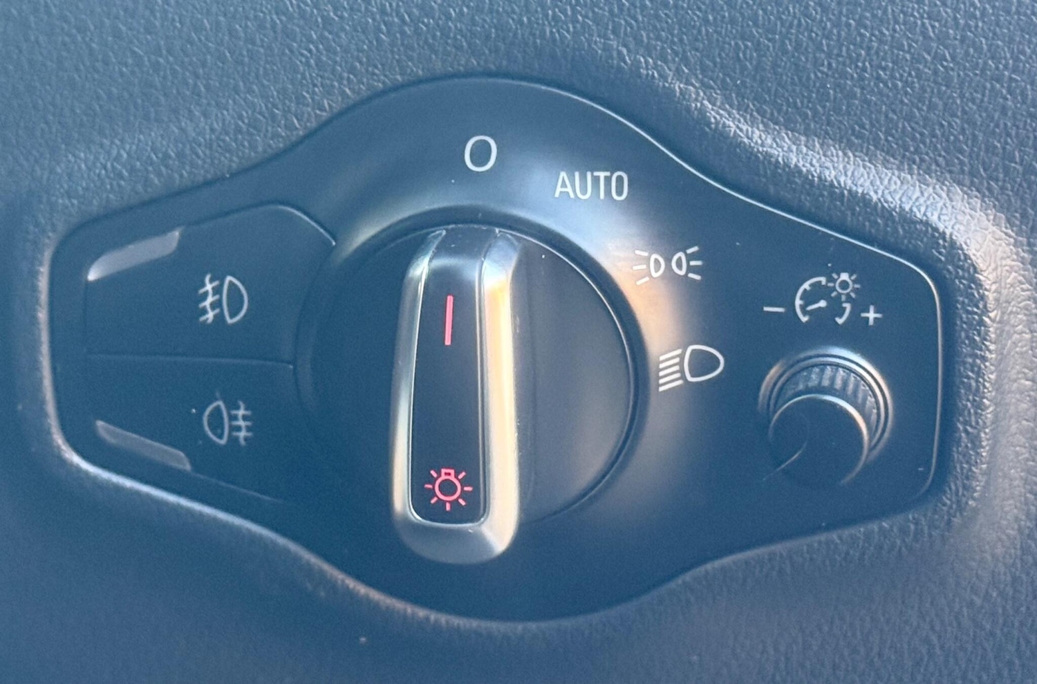 Used Audi Q5 2009 for sale - 77083375: Photo 42