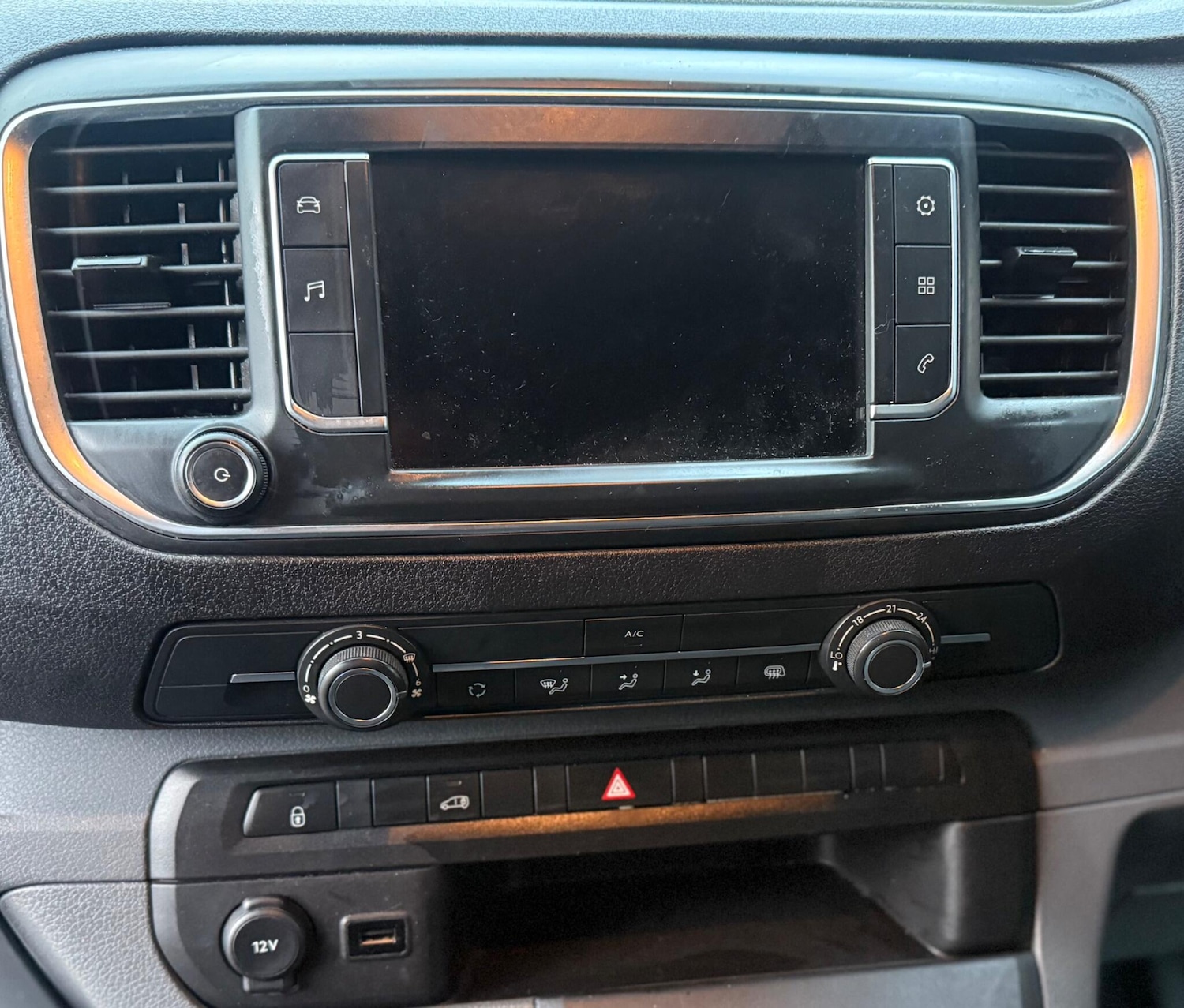 Used Vauxhall Vivaro 2019 for sale - 76635076: Photo 18