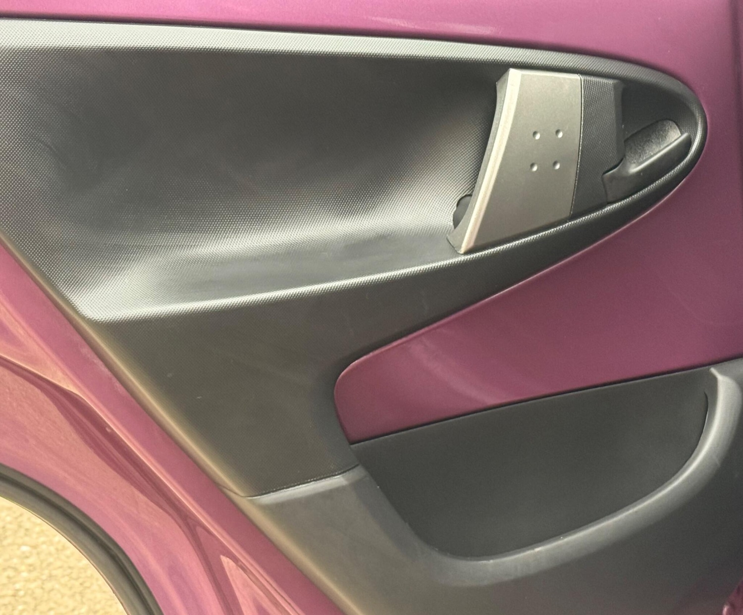 Used Peugeot 107 2014 for sale - 77048336: Photo 22