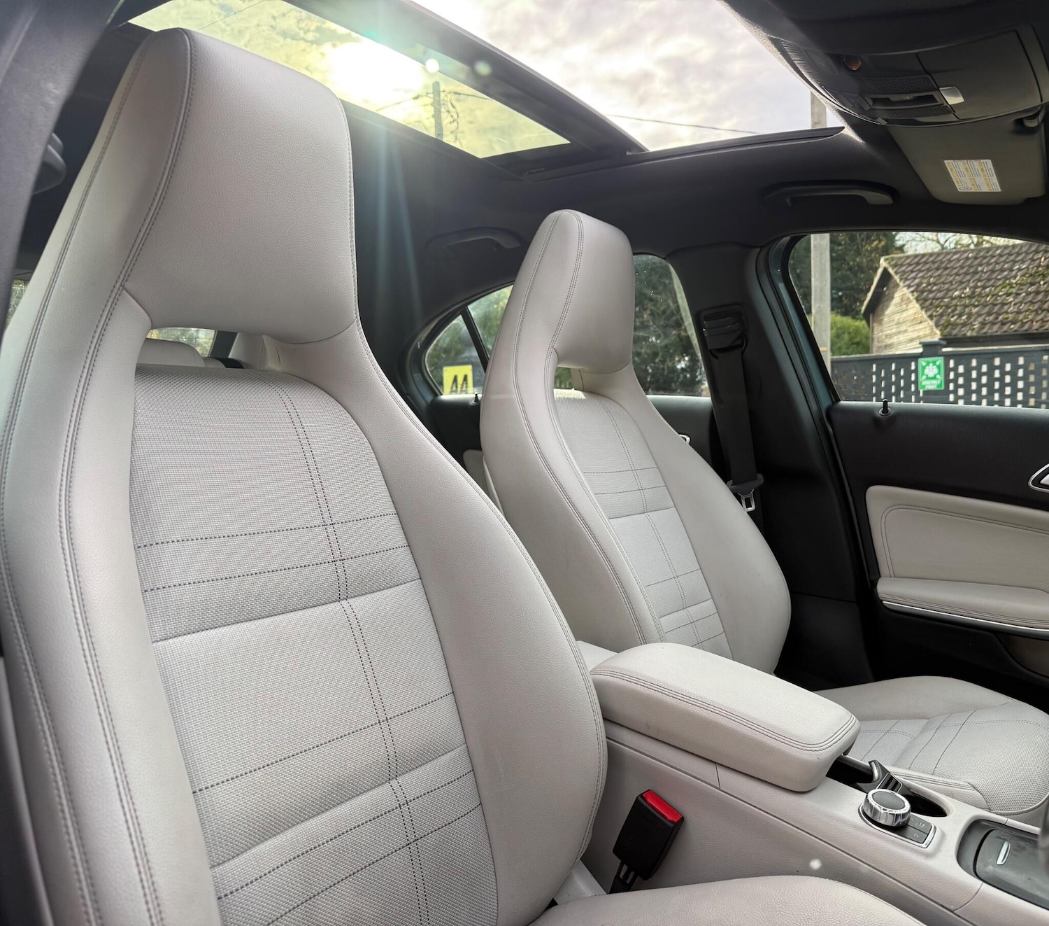 Used Mercedes-Benz A-Class 2013 for sale - 76595685: Photo 14