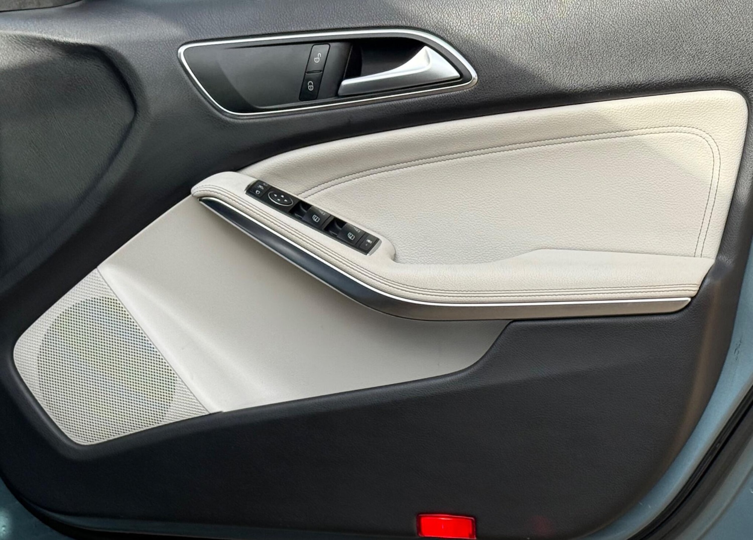 Used Mercedes-Benz A-Class 2013 for sale - 76595685: Photo 15