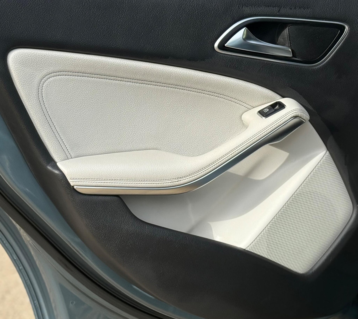 Used Mercedes-Benz A-Class 2013 for sale - 76595685: Photo 21