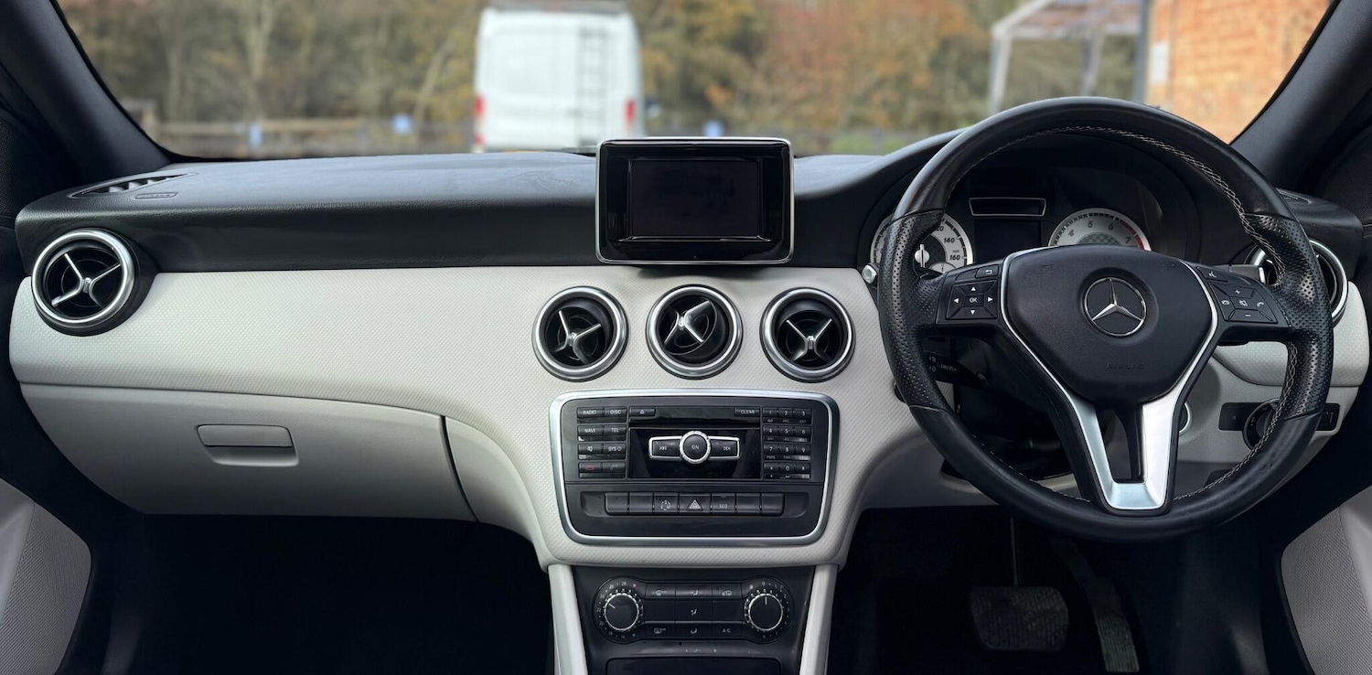 Used Mercedes-Benz A-Class 2013 for sale - 76595685: Photo 22