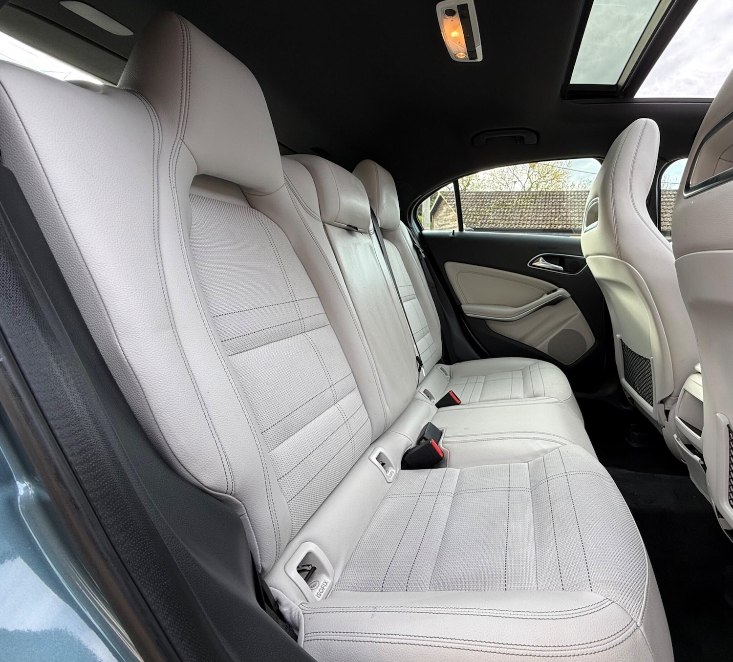 Used Mercedes-Benz A-Class 2013 for sale - 76595685: Photo 23