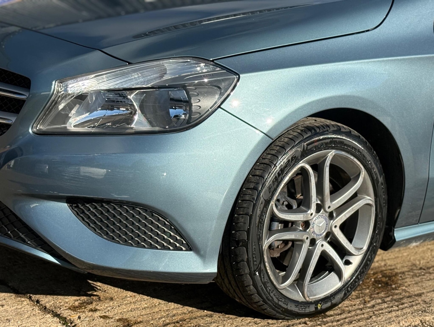 Used Mercedes-Benz A-Class 2013 for sale - 76595685: Photo 30